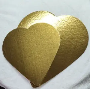 BASE CORAZON 19,5 CM ORO (15 UDS)